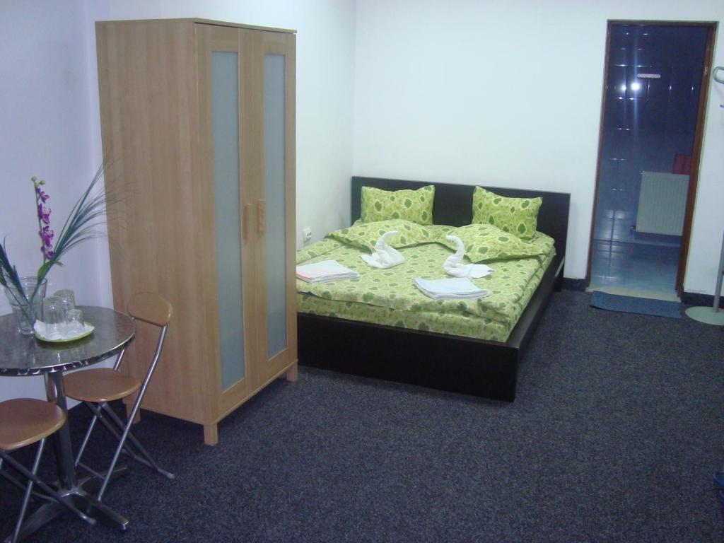 Hostel Litovoi Бухарест Екстер'єр фото