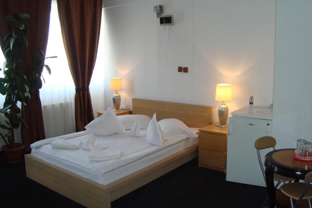 Hostel Litovoi Бухарест Екстер'єр фото