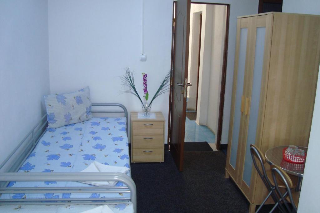Hostel Litovoi Бухарест Екстер'єр фото