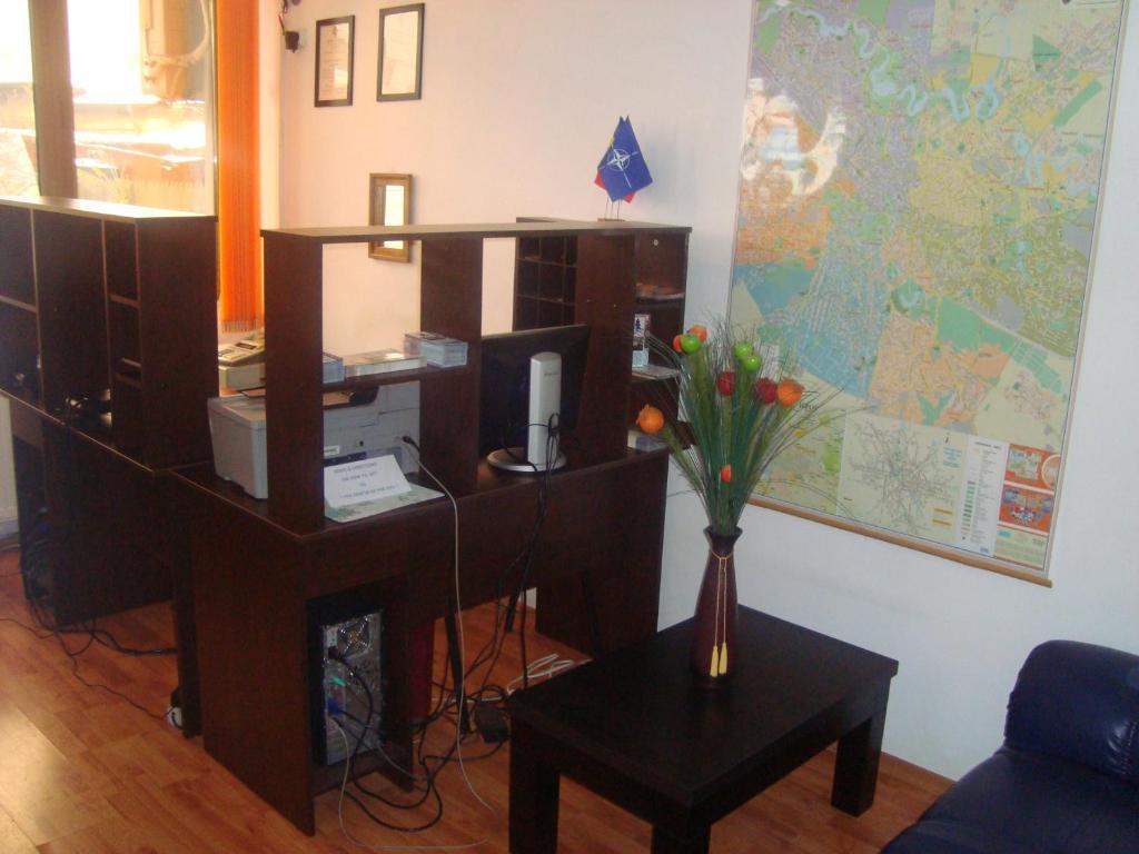 Hostel Litovoi Бухарест Екстер'єр фото