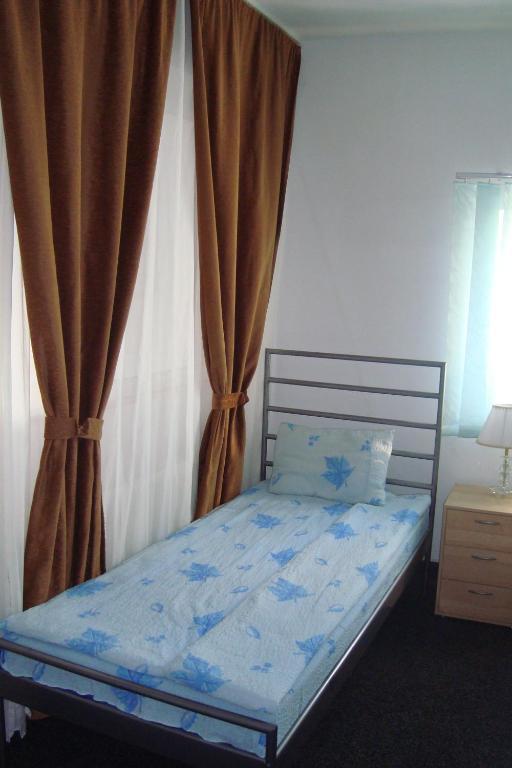 Hostel Litovoi Бухарест Екстер'єр фото