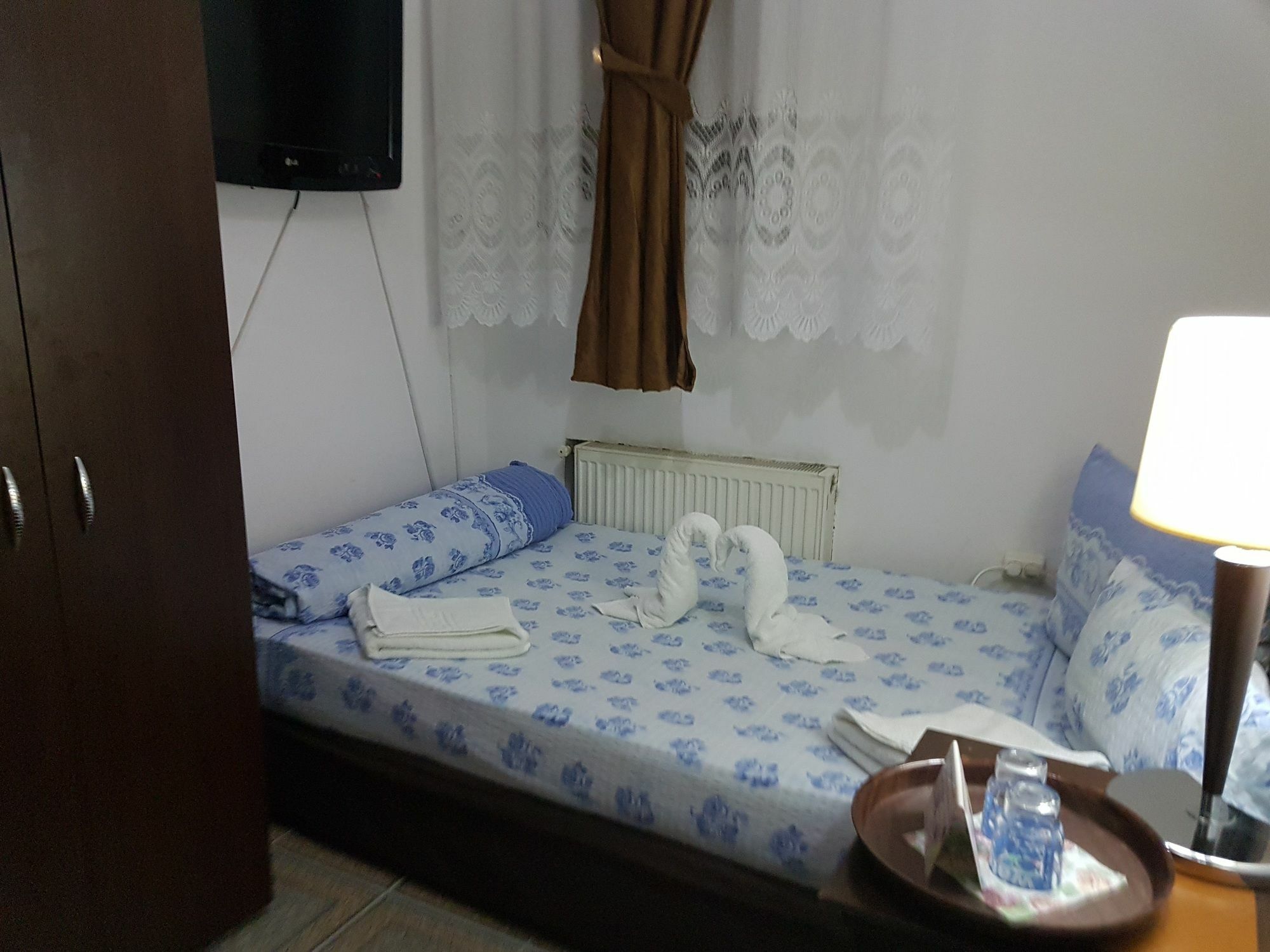 Hostel Litovoi Бухарест Екстер'єр фото
