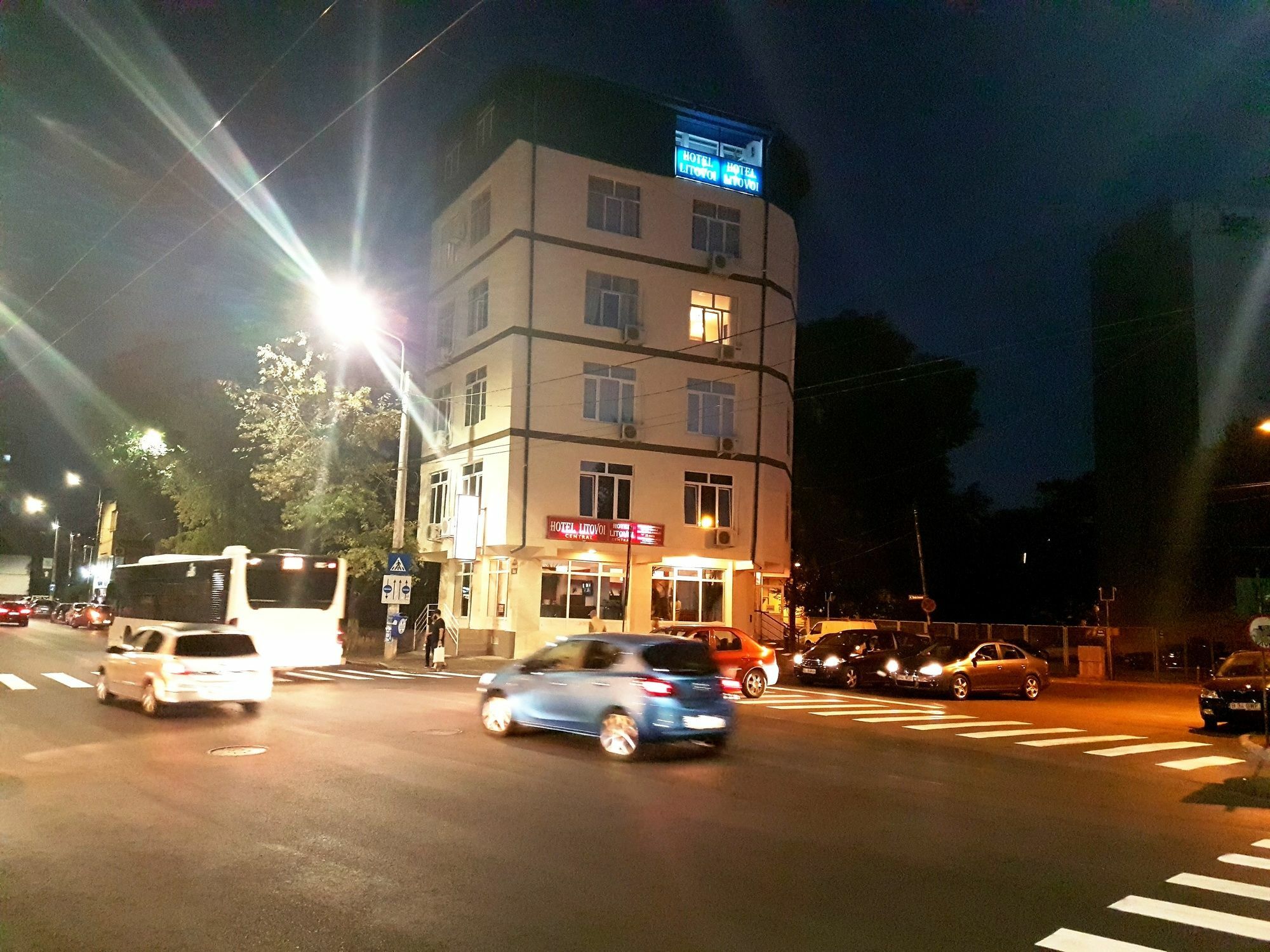 Hostel Litovoi Бухарест Екстер'єр фото