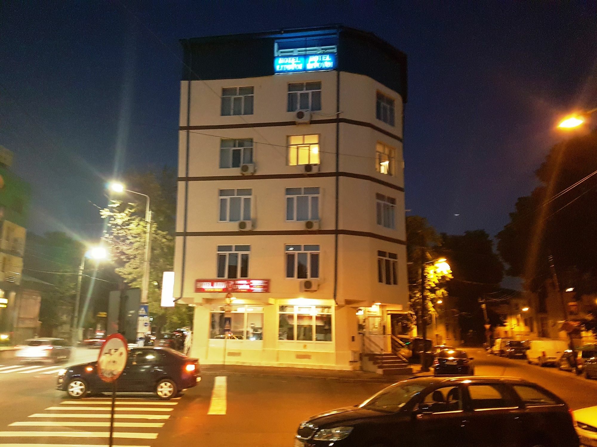 Hostel Litovoi Бухарест Екстер'єр фото